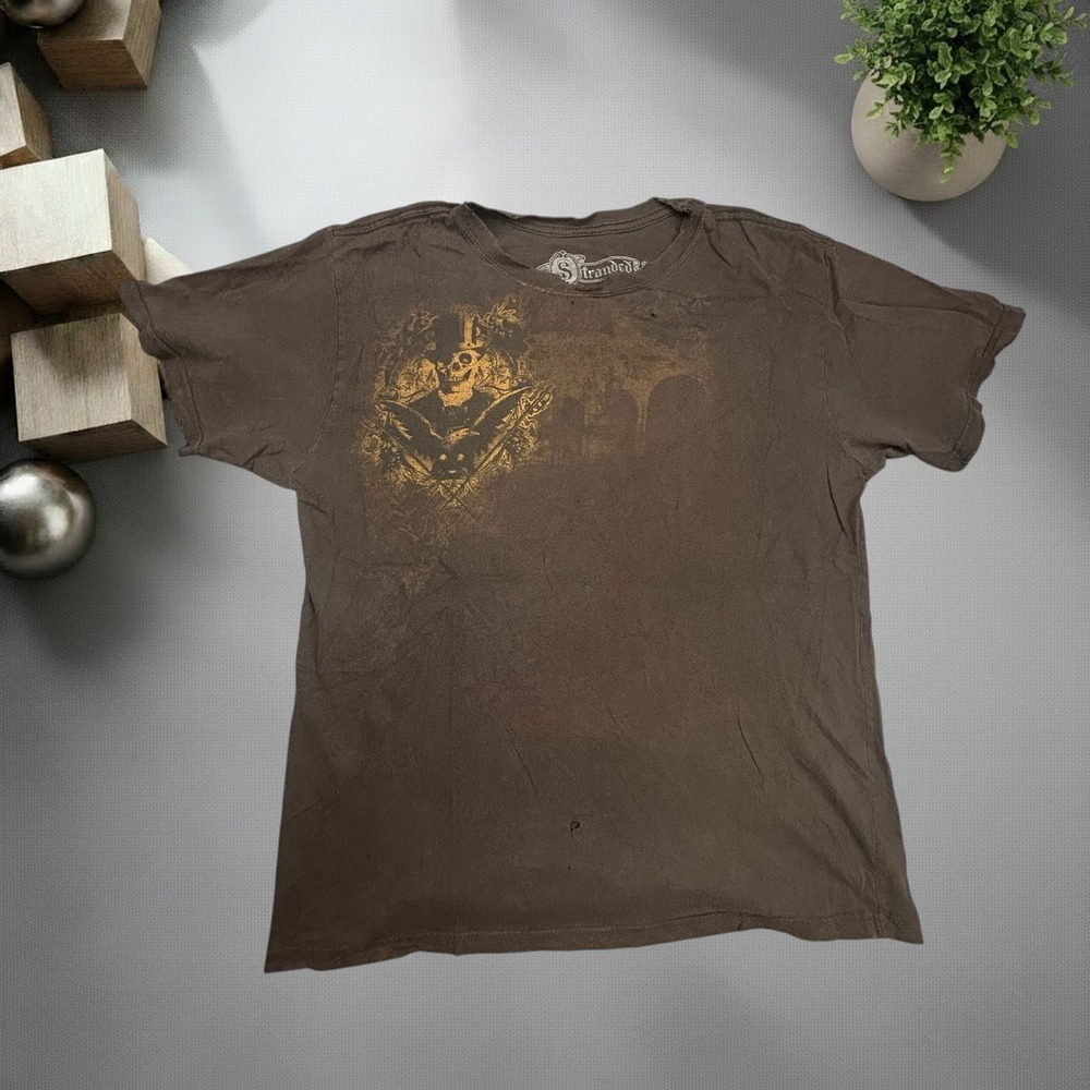 Vintage Stranded Skull Top Hat Graphic Tee Brown Y2K Grunge Skater Shirt Medium